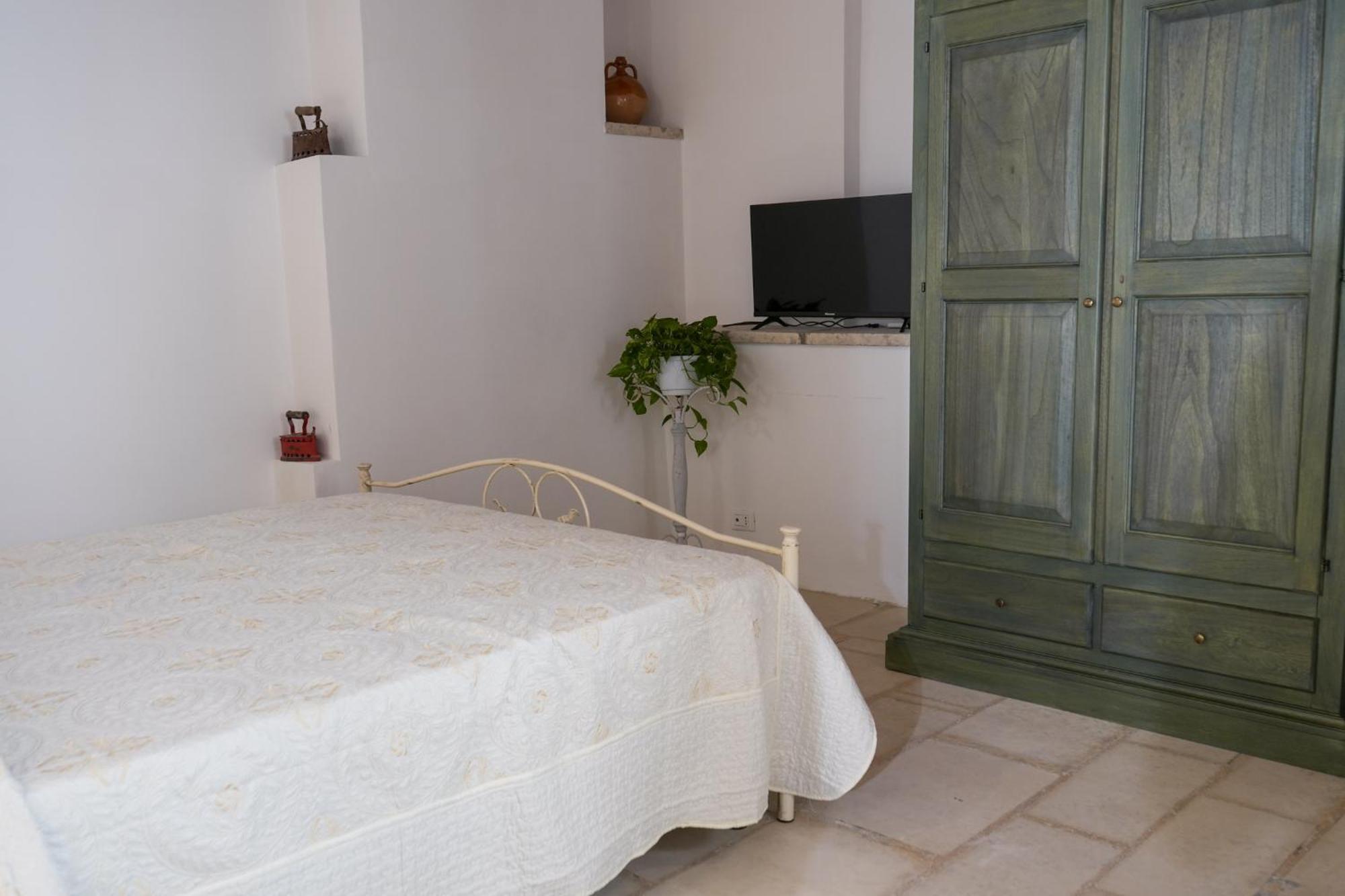 Palazzo Salvatori Ξενοδοχείο Soleto Εξωτερικό φωτογραφία